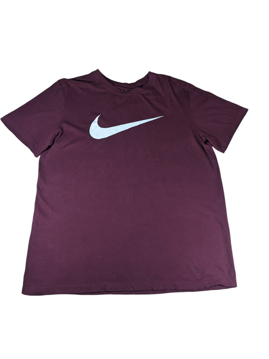 Nike T-shirt