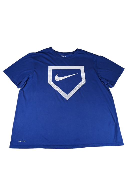 Nike T-shirt